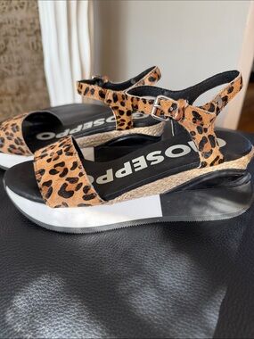 GIOSEPPO Leopard  Print Platform Sandal with Buckle Strap - Black/Tan